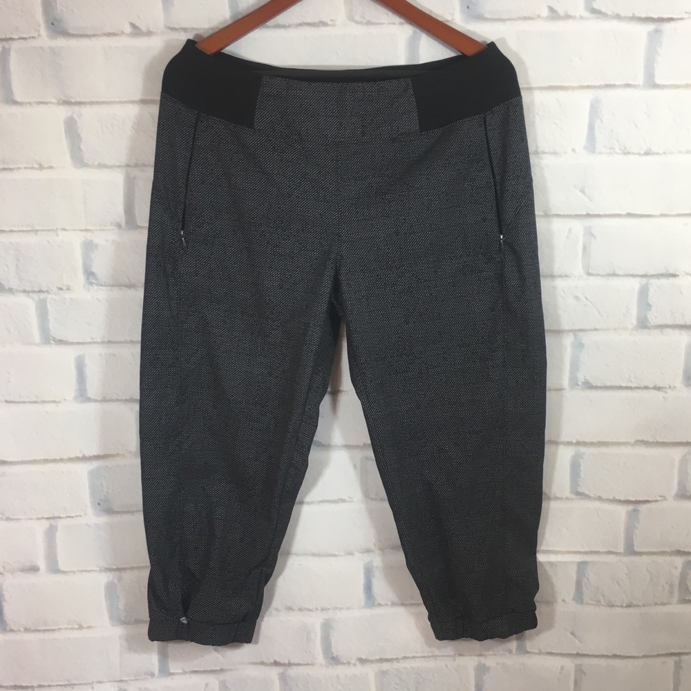 Mondetta Capris